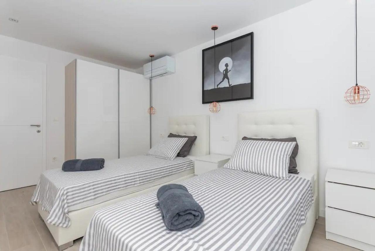 Villa Kuk With Heated Pool Makarska Dış mekan fotoğraf